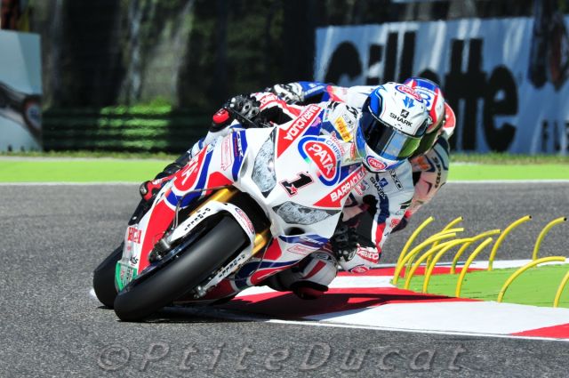 Guintoli_9280.jpg