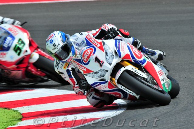 Guintoli_7220.jpg