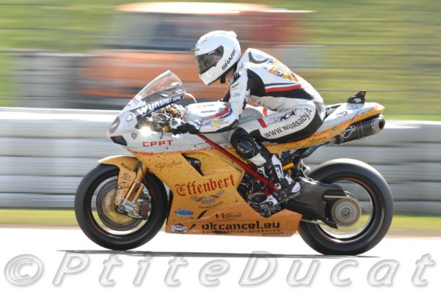 Guintoli_8675.jpg