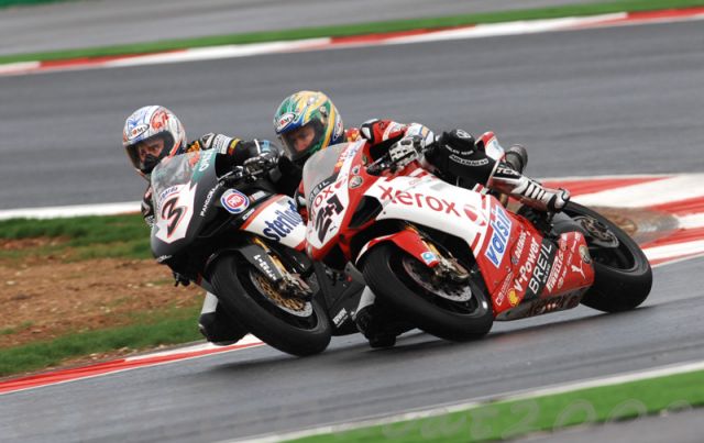Biaggi_Bayliss_4660.JPG