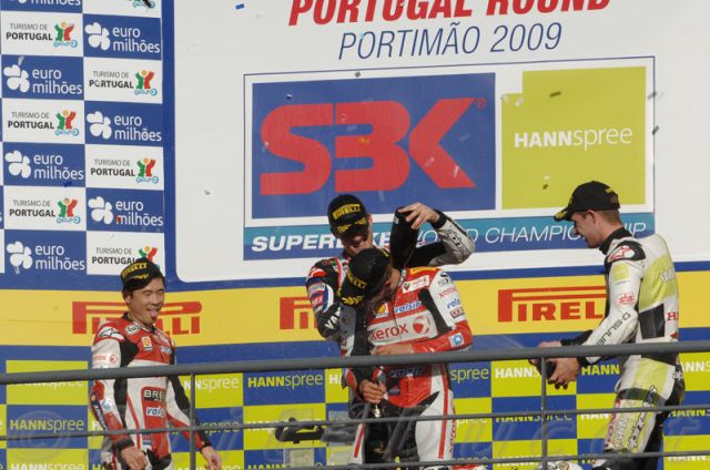 podium_9922.JPG